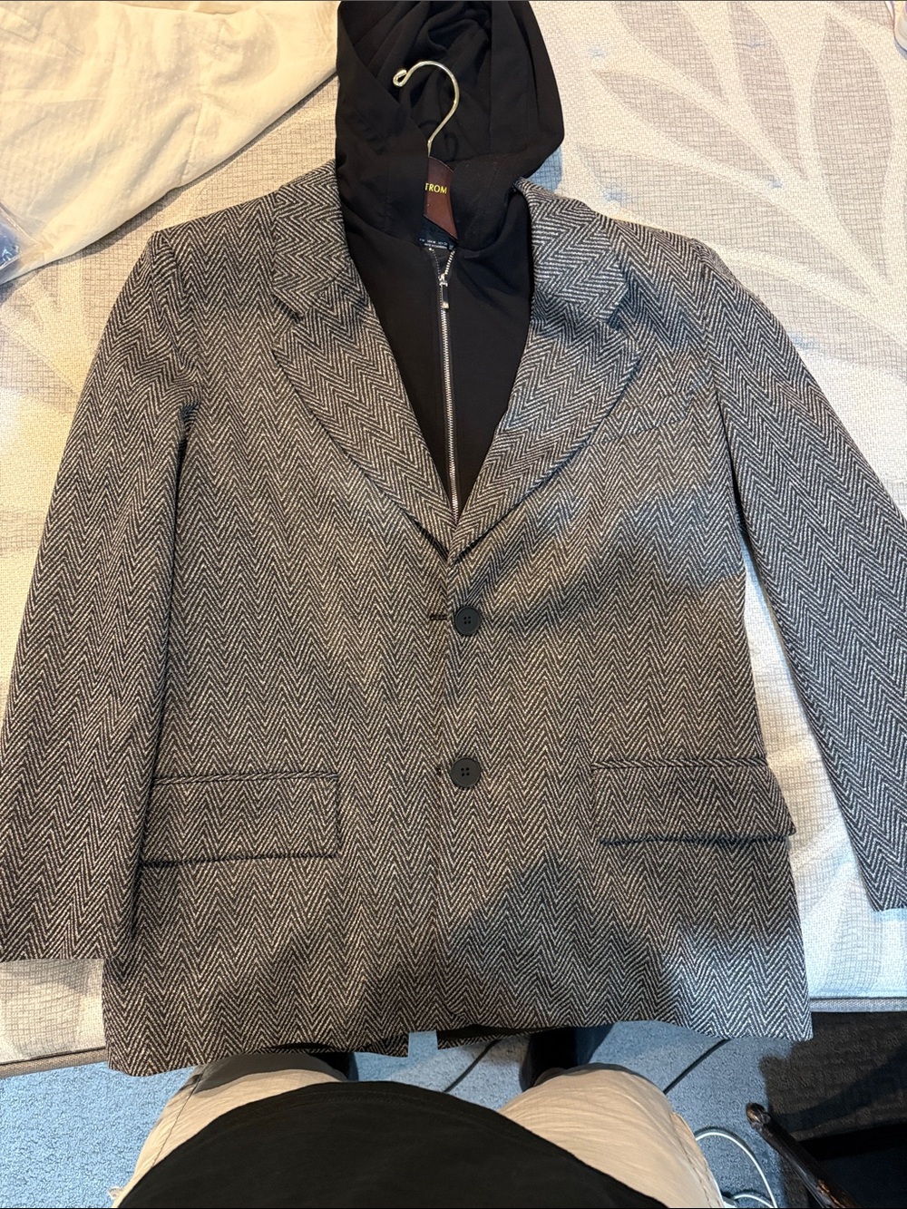 Zara Herringbone Two-Button Blazer in Black and Gray - Size Medium